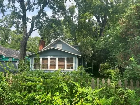 1315 S Osage St, Independence, MO 64055