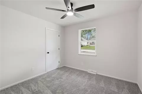 Bedroom - 3702 NE Grant St, Lees Summit, MO 64064 photo 1 of 7