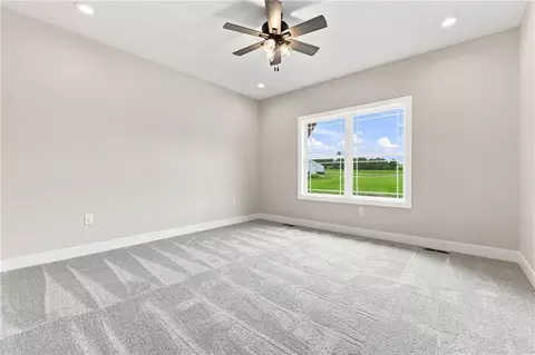 Bedroom - 901 Captain Merriman Dr, Freeman, MO 64746 photo 3 of 4