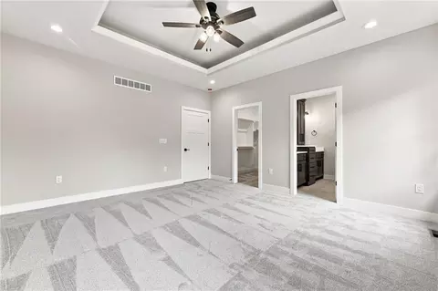 Bedroom - 901 Captain Merriman Dr, Freeman, MO 64746 photo 2 of 4