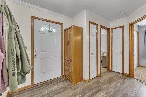 Entry Way - 411 E 6th St, Cameron, MO 64429 photo 1 of 1