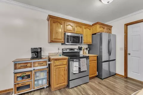 Kitchen - 411 E 6th St, Cameron, MO 64429 photo 2 of 4