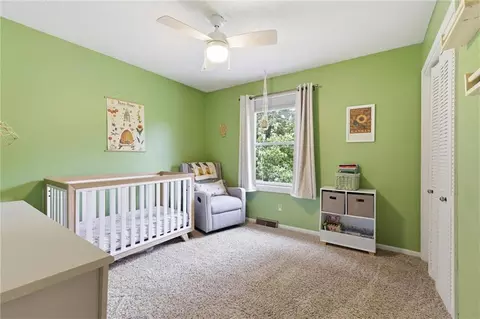 Bedroom - 573 E 126th Ter, Olathe, KS 66061 photo 3 of 5