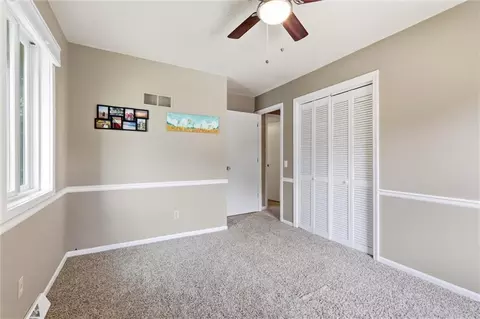 Bedroom - 573 E 126th Ter, Olathe, KS 66061 photo 5 of 5