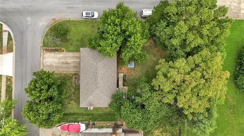 View/Area - 573 E 126th Ter, Olathe, KS 66061 photo 3 of 3