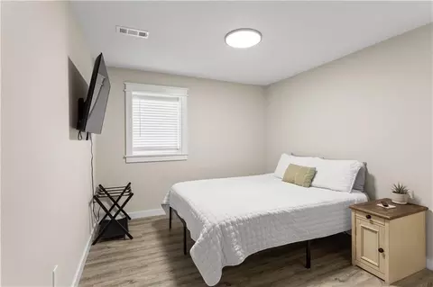 Bedroom - 1601 Elm St, Eudora, KS 66025 photo 7 of 9
