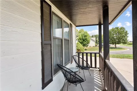 Exterior - 1601 Elm St, Eudora, KS 66025 photo 4 of 7