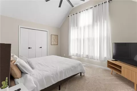 Bedroom - 1601 Elm St, Eudora, KS 66025 photo 5 of 9