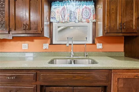 Kitchen - 3408 S Phelps Rd, Independence, MO 64055 photo 3 of 5