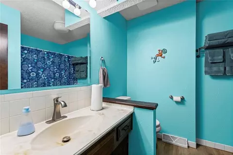 Bath - 3408 S Phelps Rd, Independence, MO 64055 photo 1 of 3