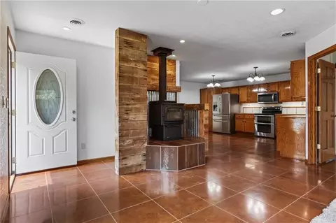 Entry Way - 7486 Private Drive 4162 Dr, Amazonia, MO 64421 photo 1 of 1