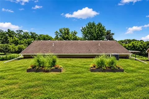Exterior - 7486 Private Drive 4162 Dr, Amazonia, MO 64421 photo 11 of 21