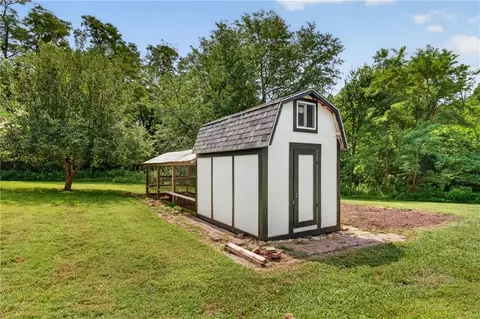 Exterior - 7486 Private Drive 4162 Dr, Amazonia, MO 64421 photo 15 of 21