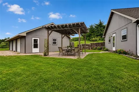 Exterior - 7486 Private Drive 4162 Dr, Amazonia, MO 64421 photo 5 of 21