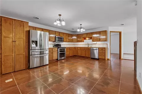 Kitchen - 7486 Private Drive 4162 Dr, Amazonia, MO 64421 photo 1 of 2
