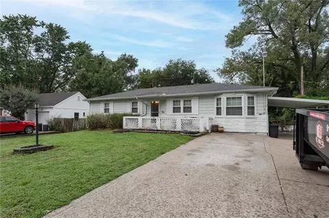 212 N 81st Ter, Kansas City, KS 66112
