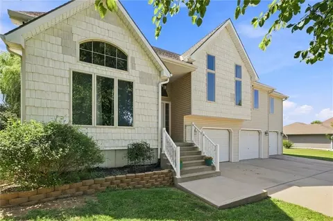 7286 SW Crystal Ln, Trimble, MO 64492