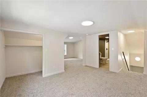 Bedroom - 402 E Fair St, Independence, MO 64055 photo 7 of 8