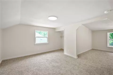 Bedroom - 402 E Fair St, Independence, MO 64055 photo 6 of 8