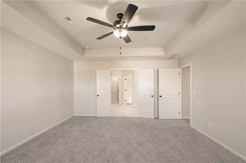 Bedroom - 1003 Poplar Ln, Liberty, MO 64068 photo 3 of 9