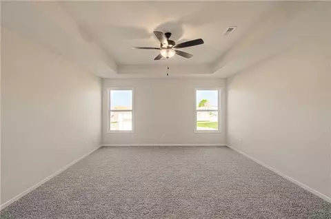 Bedroom - 1003 Poplar Ln, Liberty, MO 64068 photo 2 of 9