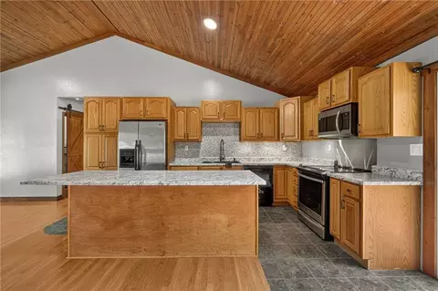 Kitchen - 22962 Highway Tt Hwy, Versailles, MO 65084 photo 2 of 2
