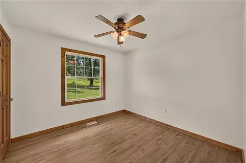 Bedroom - 22962 Highway Tt Hwy, Versailles, MO 65084 photo 4 of 8