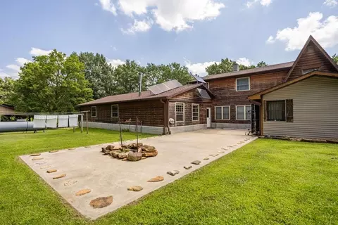 Exterior - 521 NW 30th Ln, Lamar, MO 64759 photo 2 of 15
