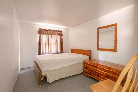 Bedroom - 521 NW 30th Ln, Lamar, MO 64759 photo 4 of 7