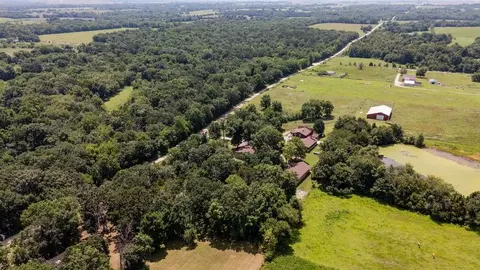 View/Area - 521 NW 30th Ln, Lamar, MO 64759 photo 2 of 15