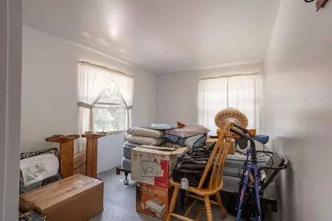 Bedroom - 521 NW 30th Ln, Lamar, MO 64759 photo 3 of 7