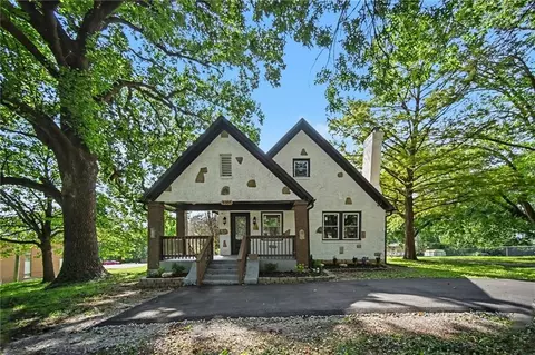 5000 Blue Ridge Blvd, Kansas City, MO 64133