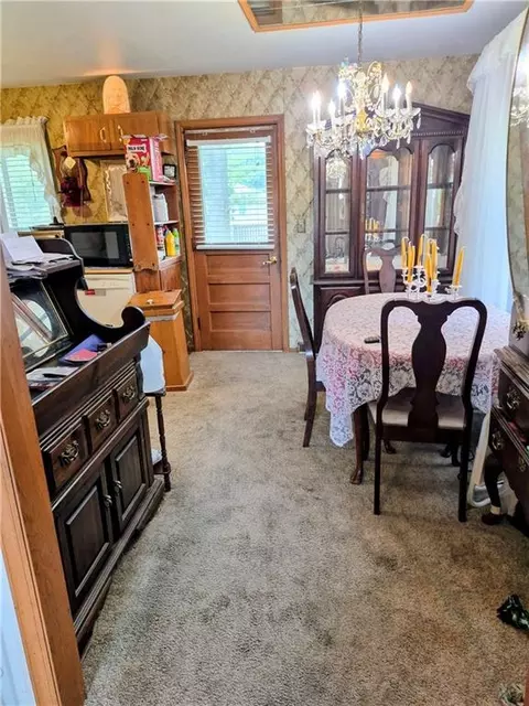 Dining - 1210 Ranson Pl, Independence, MO 64057 photo 1 of 1