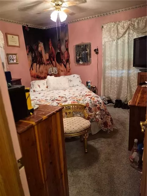 Bedroom - 1210 Ranson Pl, Independence, MO 64057 photo 2 of 2