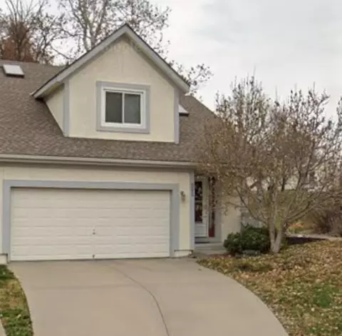 8202 NW Bradford Ct, Kansas City, MO 64151
