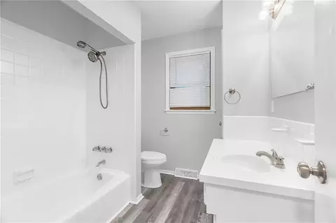 Bath - 18903 E 19th Ter, Independence, MO 64058 photo 1 of 2