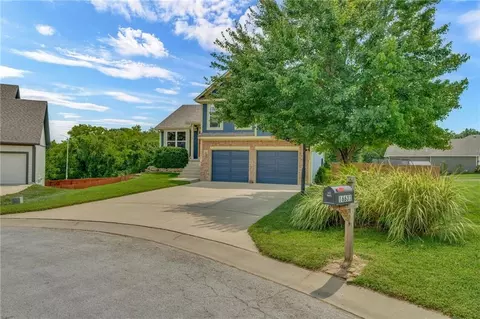 Exterior - 16631 Ruby Ct, Basehor, KS 66007 photo 12 of 13
