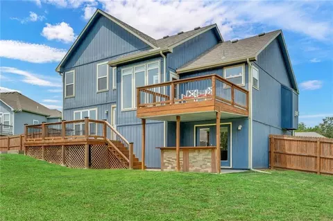 Exterior - 16631 Ruby Ct, Basehor, KS 66007 photo 13 of 13