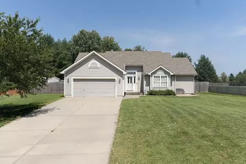 4516 N 122nd Ter, Kansas City, KS 66109