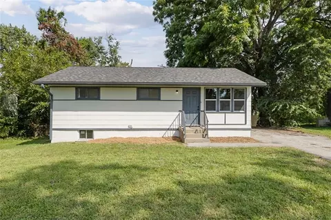 7408 E 49th Ter, Kansas City, MO 64129