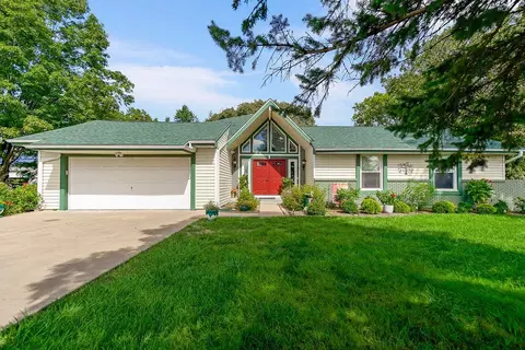 24825 Countryview Dr, Kearney, MO 64060