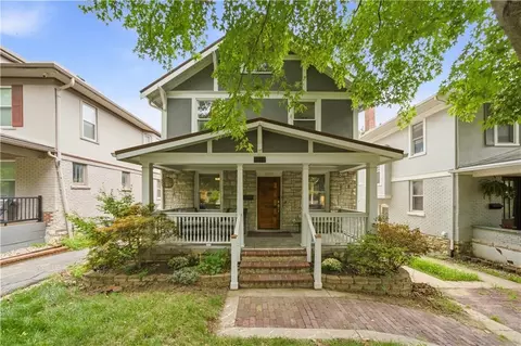 5117 Walnut St, Kansas City, MO 64112