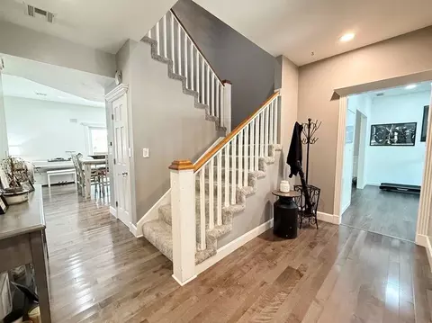 Entry Way - 18976 S 1485 Rd, Nevada, MO 64772 photo 1 of 5