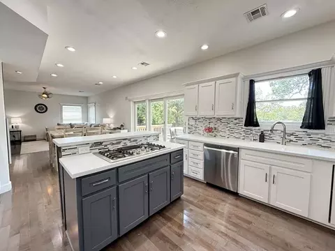 Kitchen - 18976 S 1485 Rd, Nevada, MO 64772 photo 9 of 12