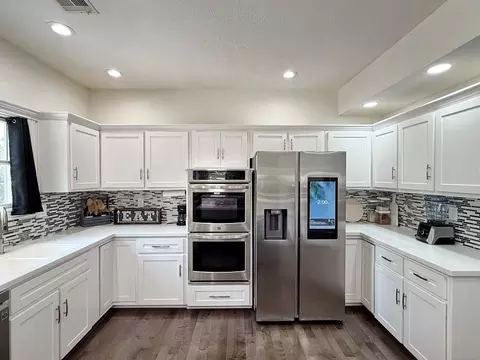 Kitchen - 18976 S 1485 Rd, Nevada, MO 64772 photo 6 of 12