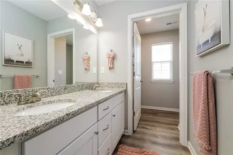 501 Wright St, Pleasant Hill, MO 64080 photo 9