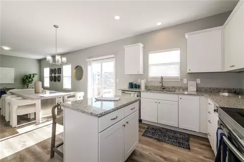 501 Wright St, Pleasant Hill, MO 64080 photo 6