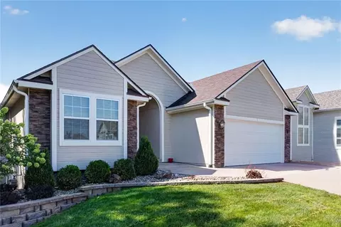 4511 NE 70th Ter, Kansas City, MO 64119