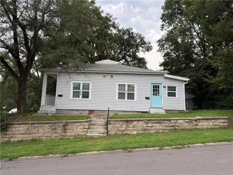 709 Powell St, Saint Joseph, MO 64501