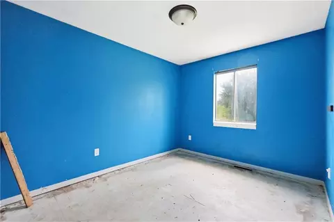 Bedroom - 1201 S 5th St, Atchison, KS 66002 photo 3 of 6